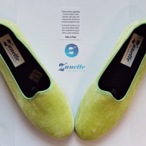 LE FRIULANE “SCARPETS” IN VELLUTO  COLOR VERDE ACIDO