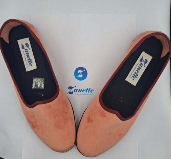LE FRIULANE “SCARPETS” IN VELLUTO COLOR AZZALEA 1 20260805 165814