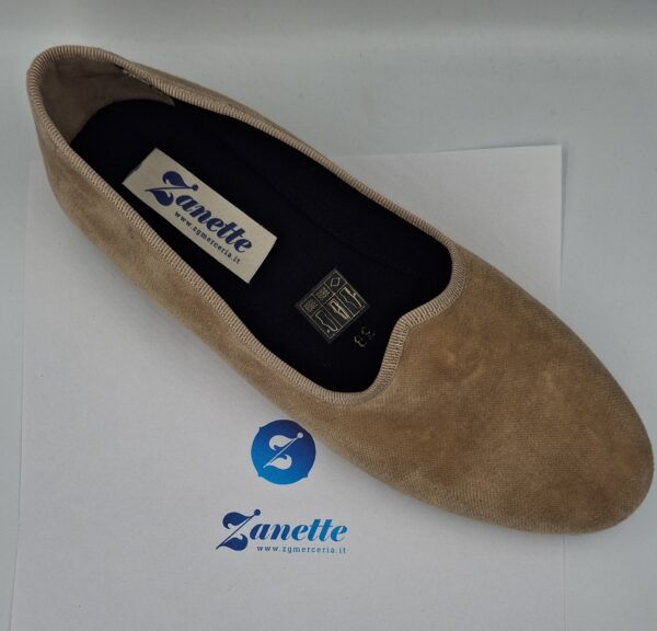 LE FRIULANE “SCARPETS” IN VELLUTO COLOR CIPOLLA 5 20260805 175041