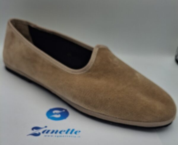 LE FRIULANE “SCARPETS” IN VELLUTO COLOR CIPOLLA 4 20260805 175110